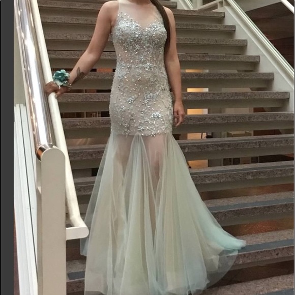 David's Bridal Dresses & Skirts - Prom Dress
